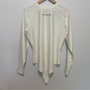 Nike Air Jordan Women’s White Long Sleeve Bodysuit Size 1X‎ Tight Fit Athleisure